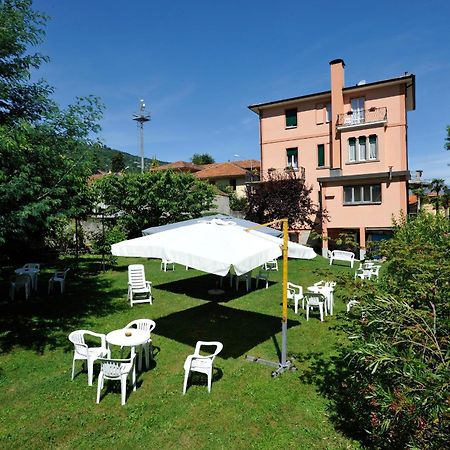 Hotel Villa Mon Toc ストレーザ エクステリア 写真