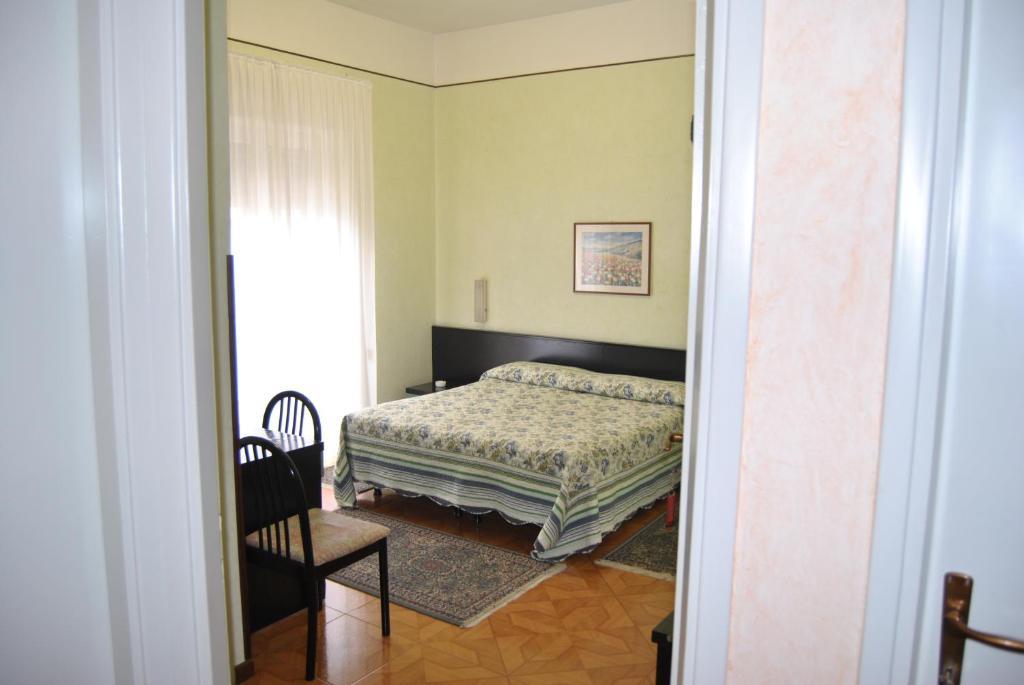 Hotel Villa Mon Toc ストレーザ 部屋 写真